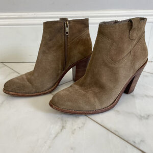 Ash Women’s Ivana Tan Suede Leather Stack Heel Zipper Ankle Boot Euro 38 US 7.5